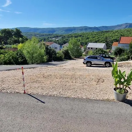 Apartmani Dutkovic Vrboska Exterior photo