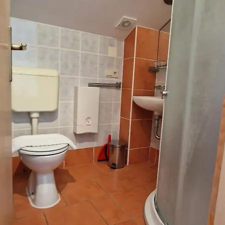 Apartmani Dutkovic Vrboska Exterior photo