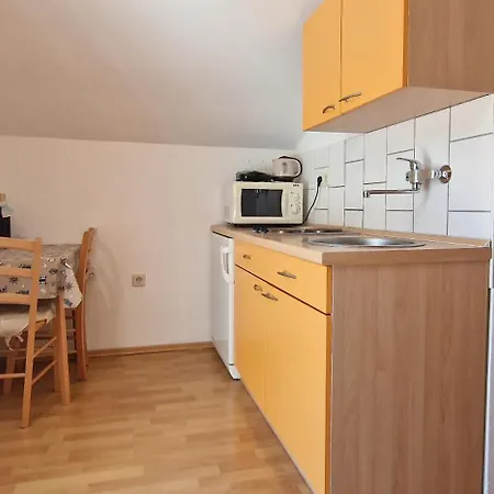Apartmani Dutkovic Vrboska Exterior photo