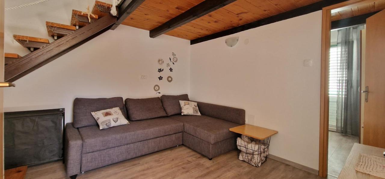 Dutkovic Apartment