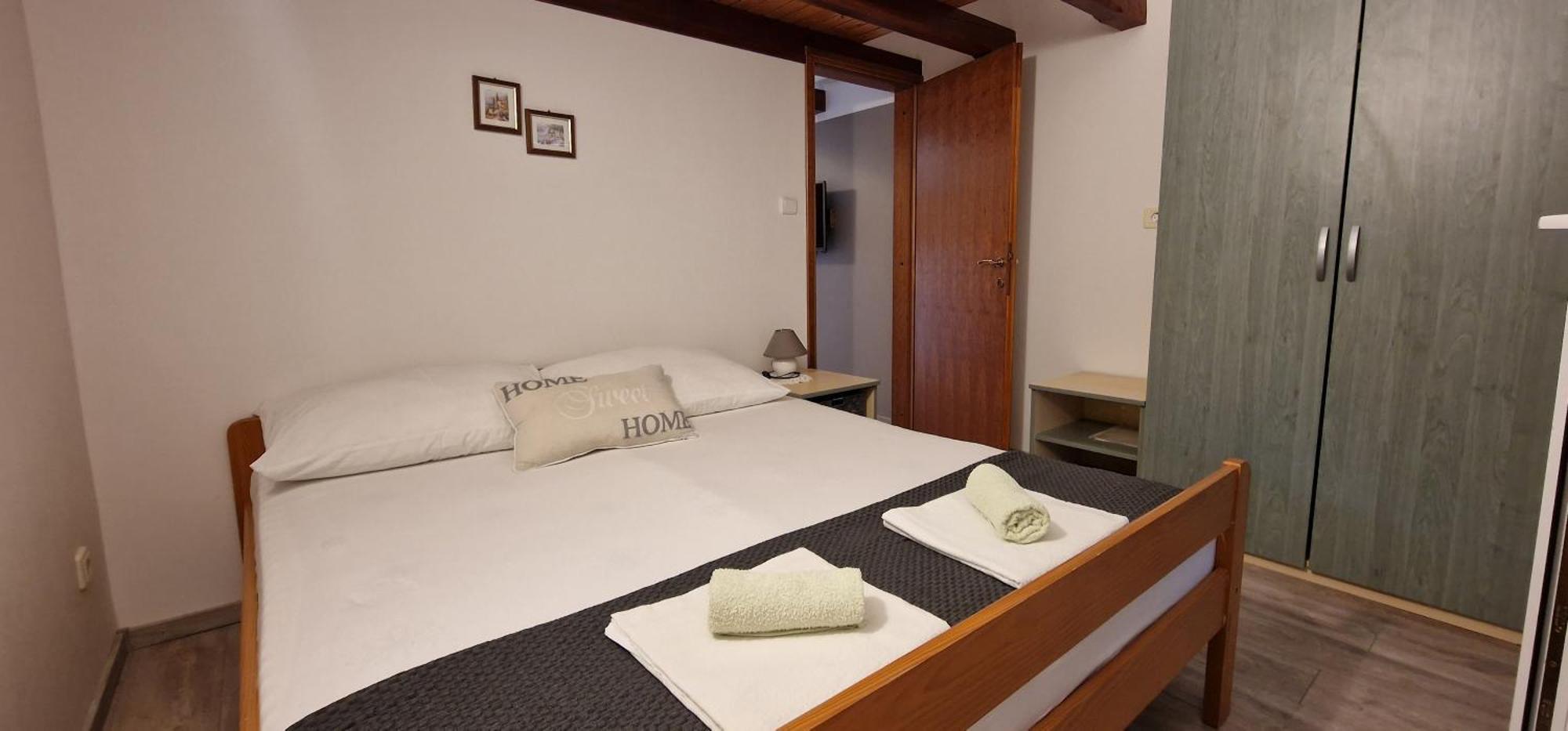 Apartment Dutkovic Vrboska